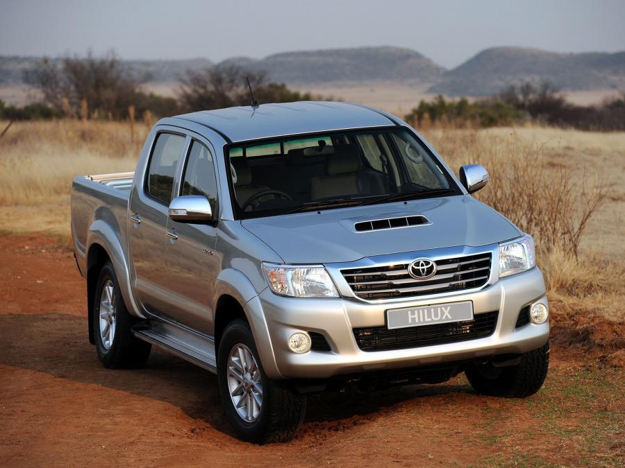  Toyota Hilux Double Cab 2011 года  (ZA) (фото 16 из 20)